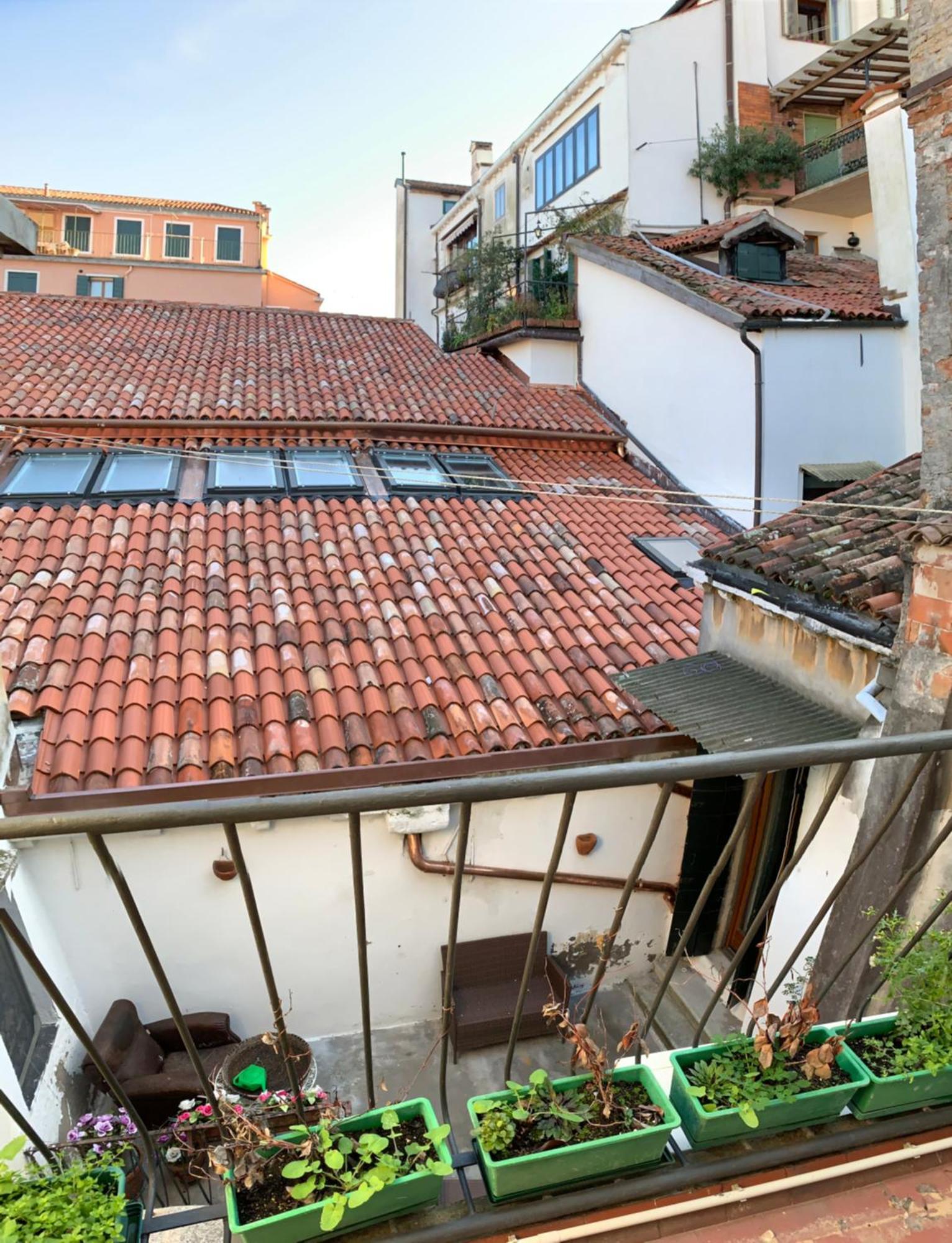 Eagle's Nest * Venecia